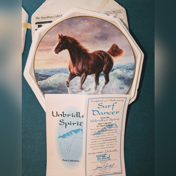 Hamilton Collection Unbridled Spirit plate set of 4 - Picture 2 of 9